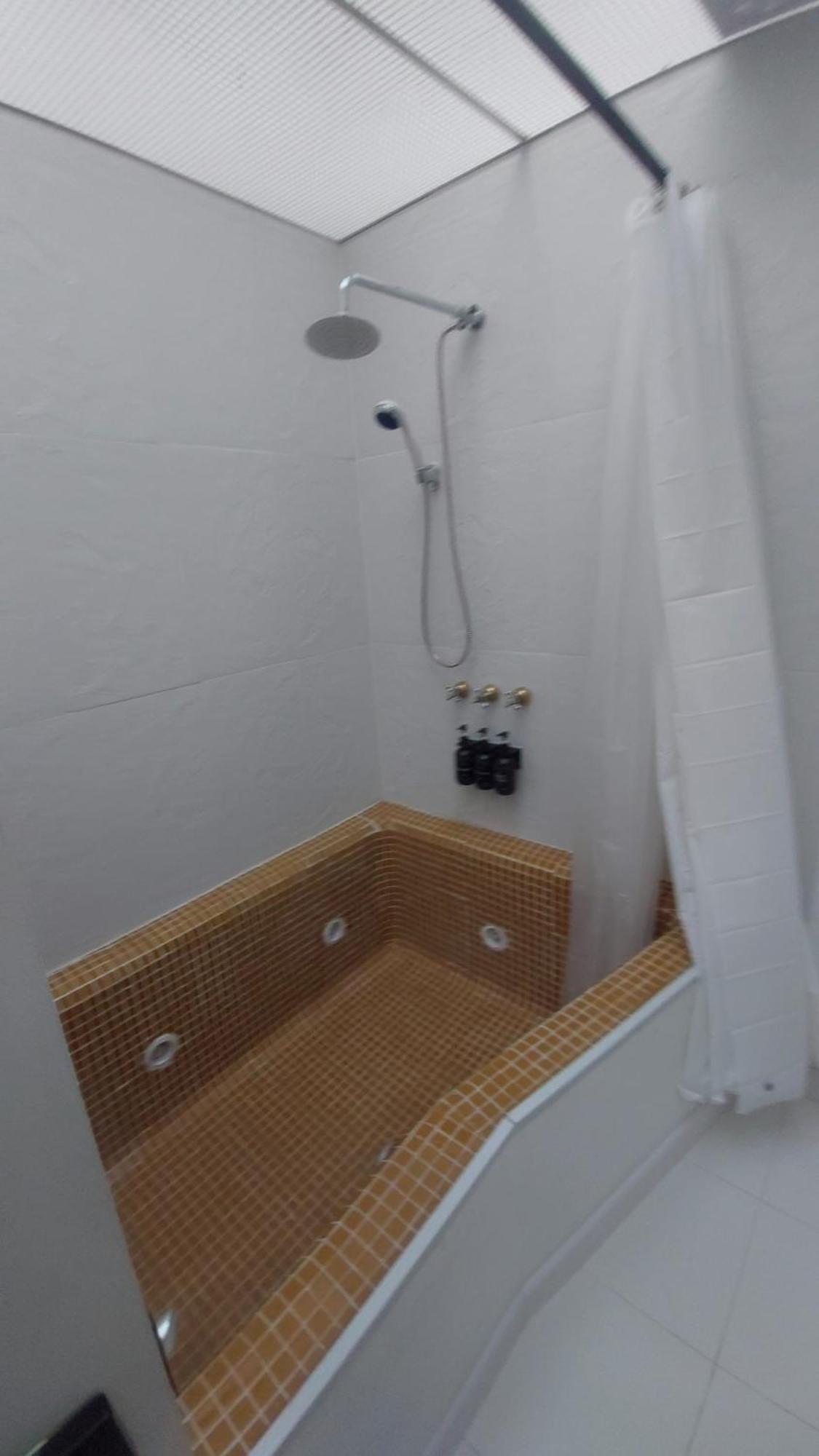 Duplex 131b Apartment *